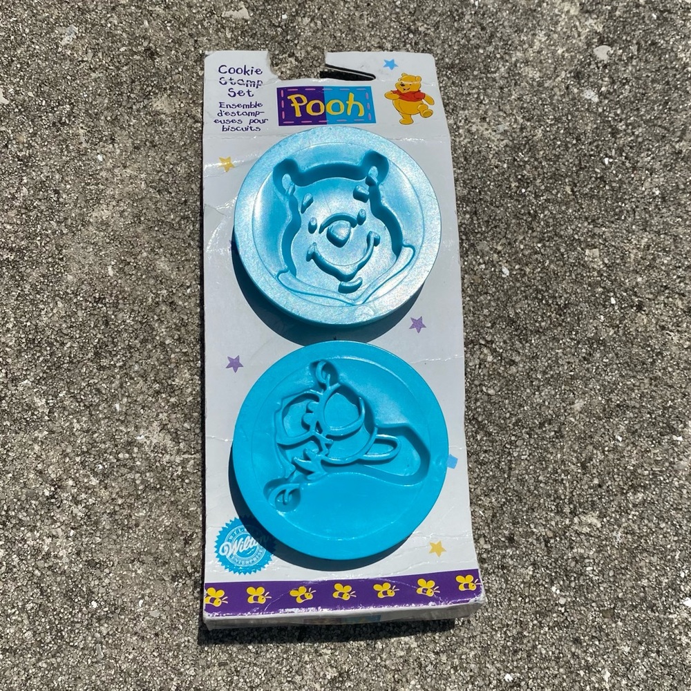 NWT Vintage POOH Disney Cookie Stamp Set